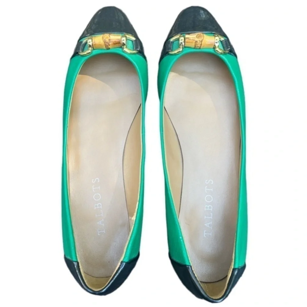 Talbots Remy Cap Toe Flats embellished with a bamboo bit in green and black - Picture 4 of 9
